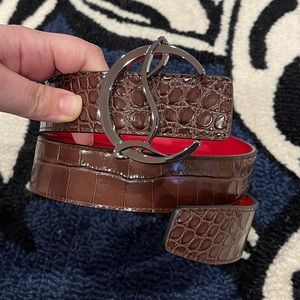 Women’s Christian Louboutin belt size 75